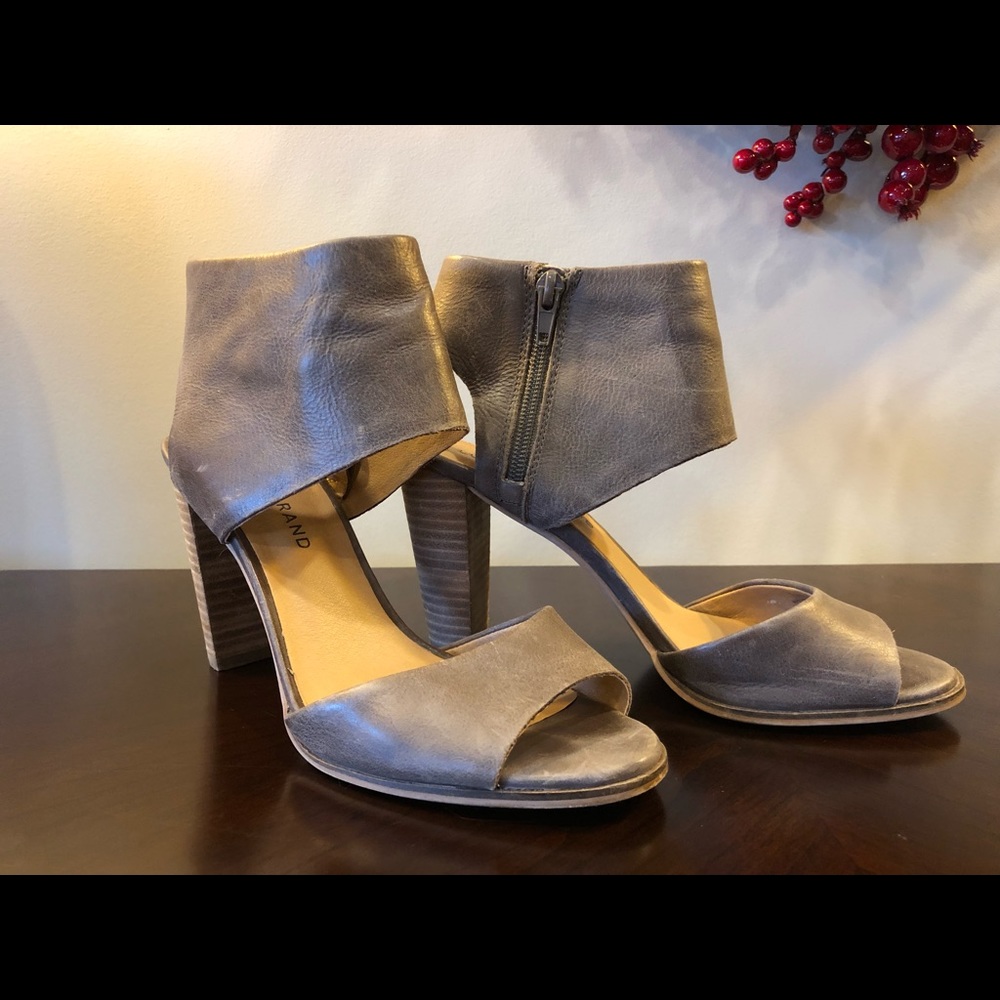 Lucky Brand Leather Sandal